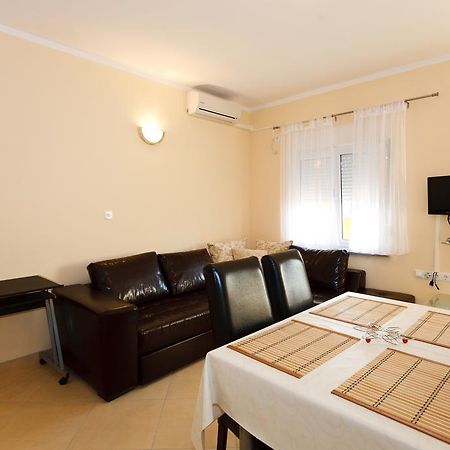 Apartmani Juric Vrsar Exterior photo
